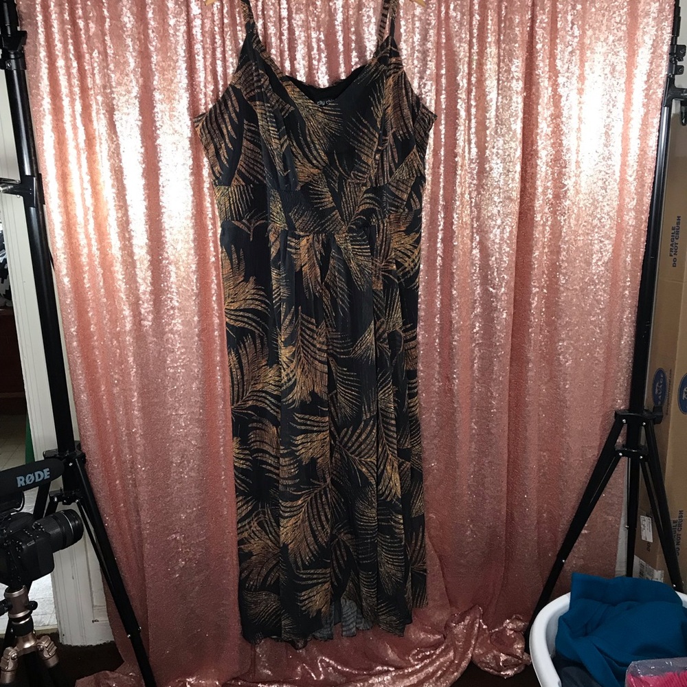 Palm print dress
